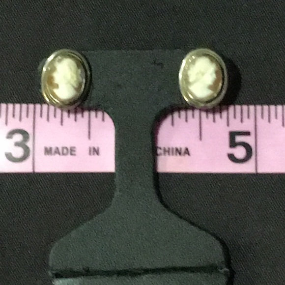 Antique circa 1900 cameos. Ivory tone silhouette - Picture 7 of 7